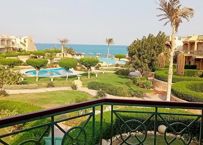 العين السخنة *